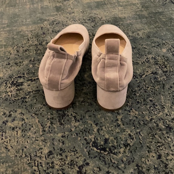Gray velvet everlane day heels sz 8 - Picture 3 of 4